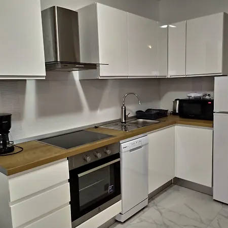 Immaculate 2-bed In Okrug Gornji Apartman Trogir