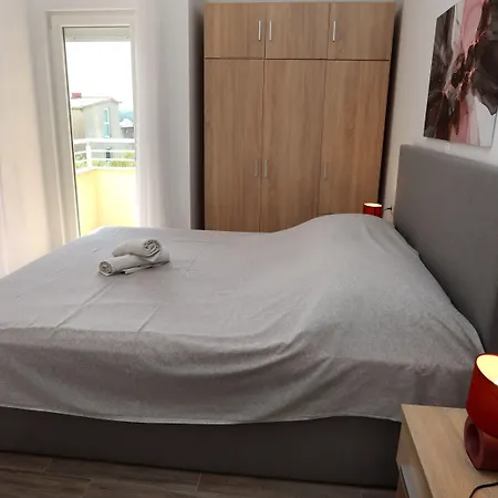 Immaculate 2-bed In Okrug Gornji Appartement Trogir